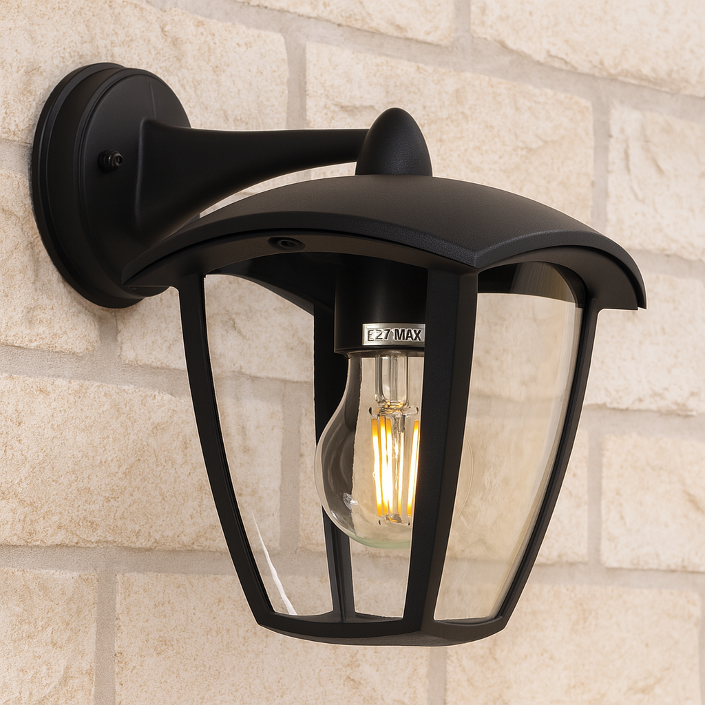 Klassische schwarze Außenlampe mit klarer Glaskuppel und sichtbarer Glühbirne, ideal für Wandmontage