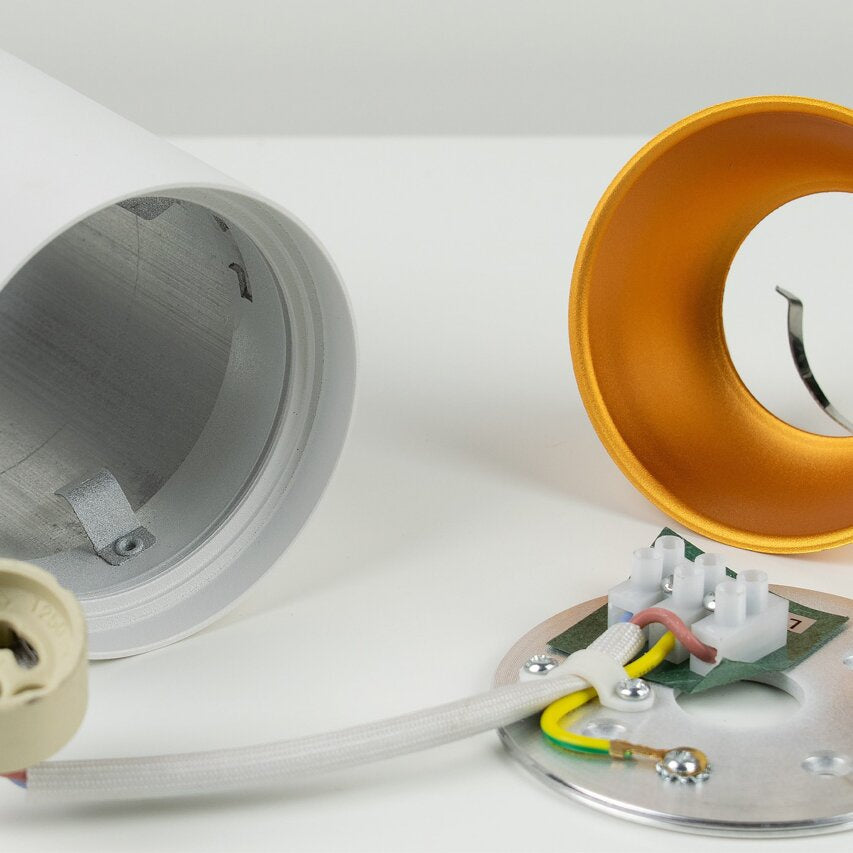 Ansicht Aufbau des Lichtspots der runden Deckenleuchte in weiß