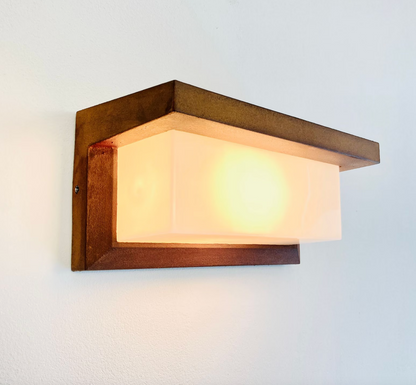 Edelrost Außenwandleuchte E27 – Vertikales Licht für Fassade & Eingang