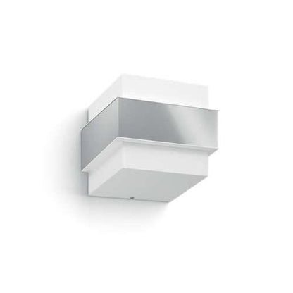 Seitenansicht Shovel Wandaußenleuchte mit Silber